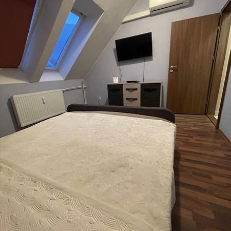 Palank Apartman Mosonmagyarovar Luaran gambar